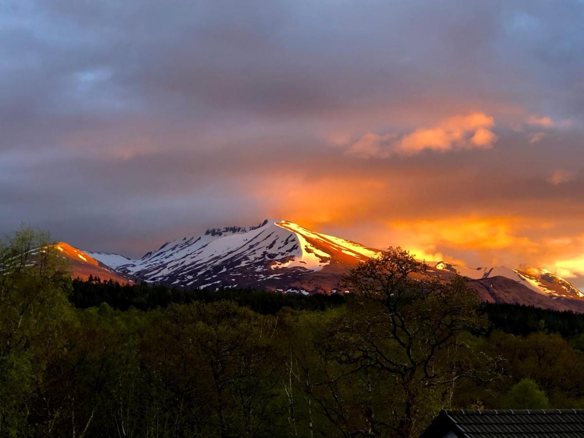 Distant Hills Guest House Spean Bridge Esterno foto